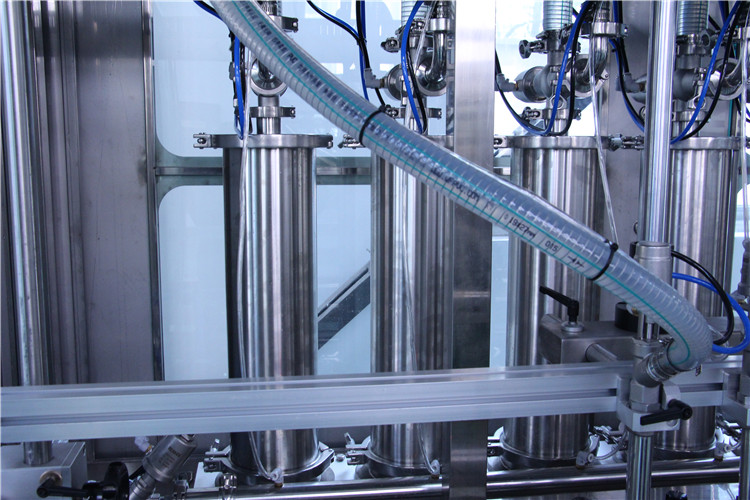 mesin mengisi cokelat