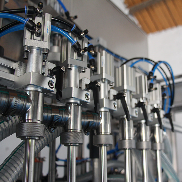 mesin pengisian botol minyak zaitun